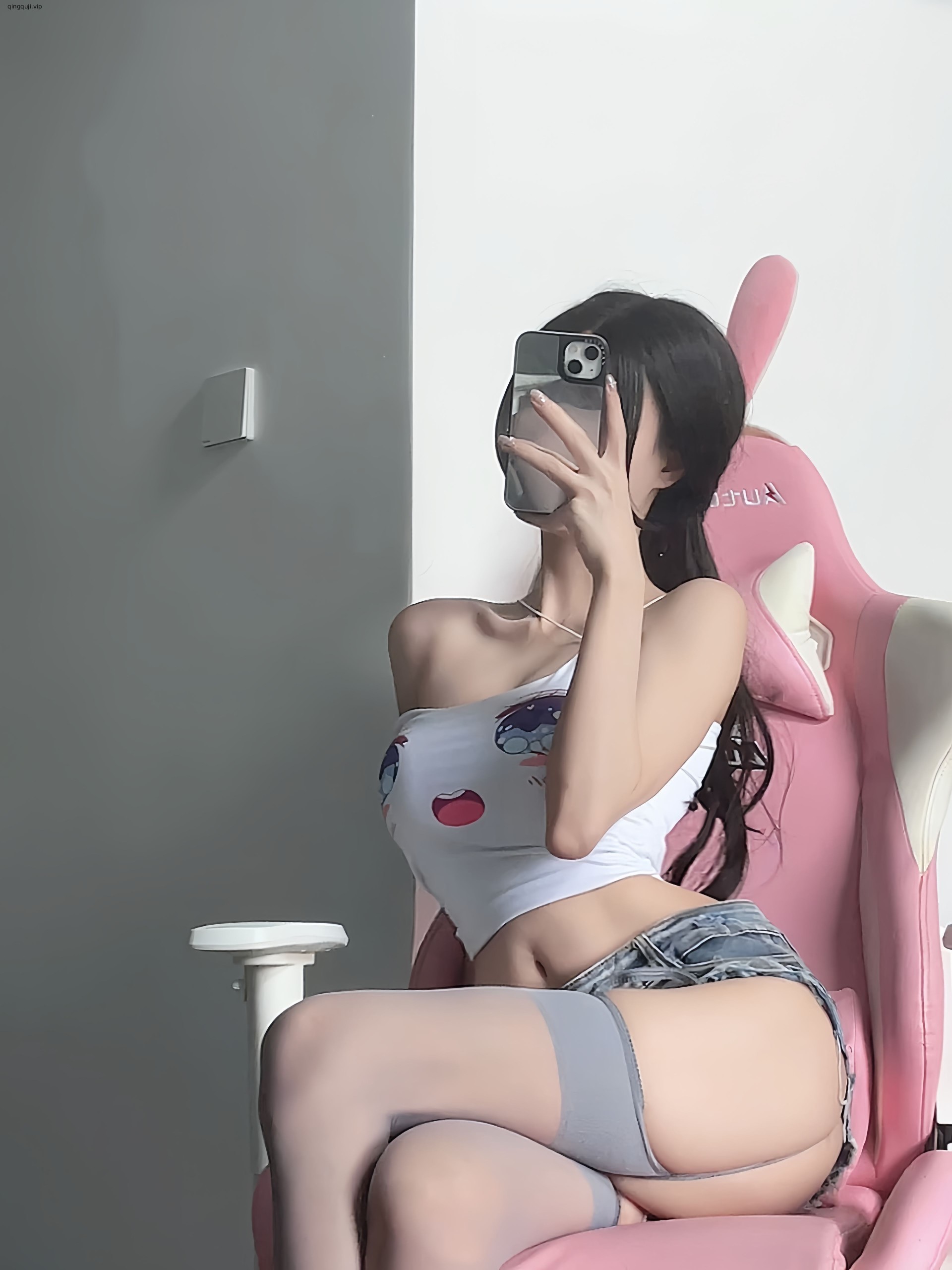 女刺客 - 嘉宾 三角牛仔短裤